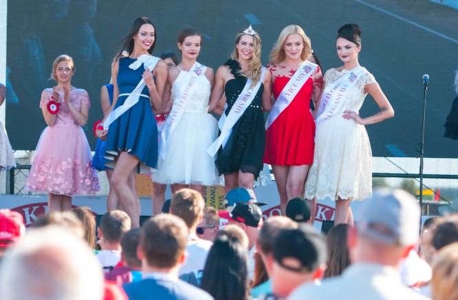 The Race Attraction – “Miss Racing 2017“