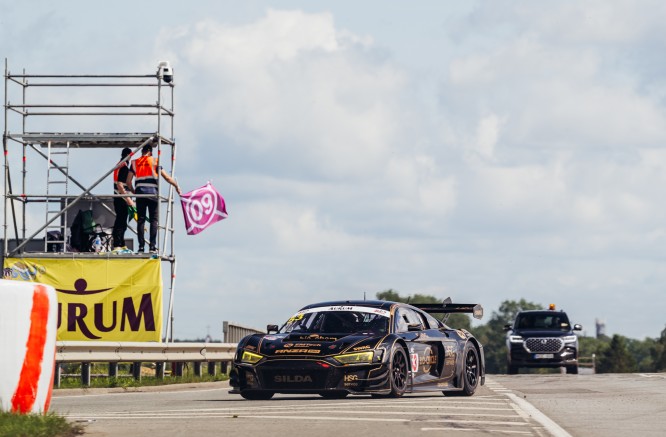 Thursday Action in Palanga: First Runs on Track